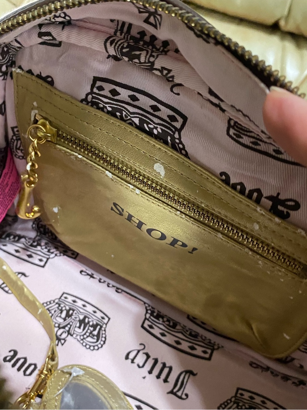 Vintage Juicy Couture Royal Bowler Bag Velour Velvet Baby Pink Crown w/Charms - Picture 15 of 16